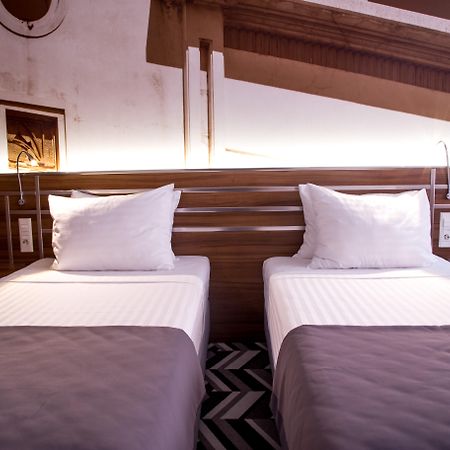 Mercure Bucharest Unirii Bagian luar foto