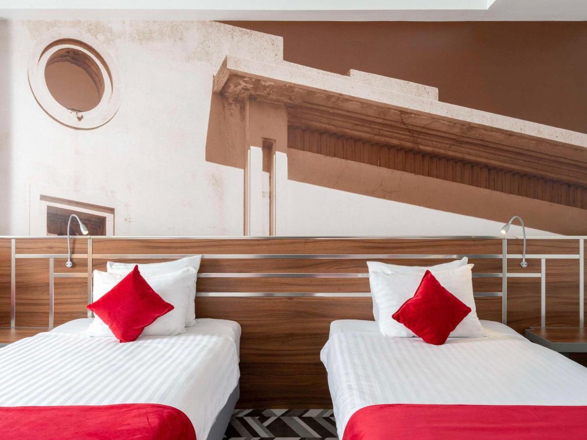 Mercure Bucharest Unirii Bagian luar foto