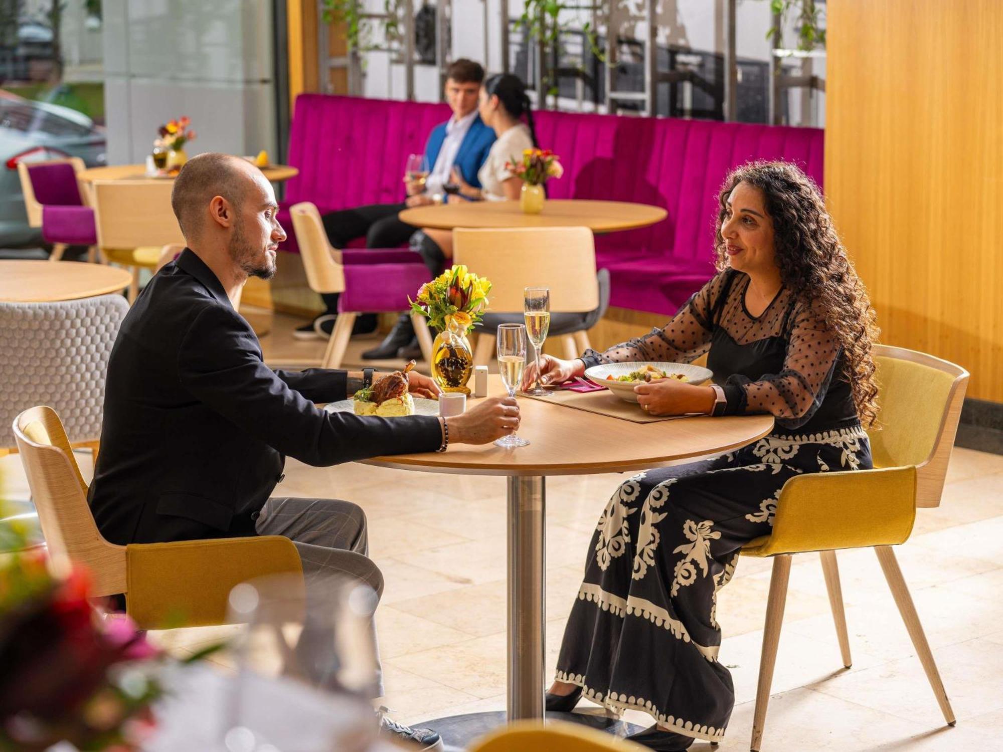 Mercure Bucharest Unirii Bagian luar foto