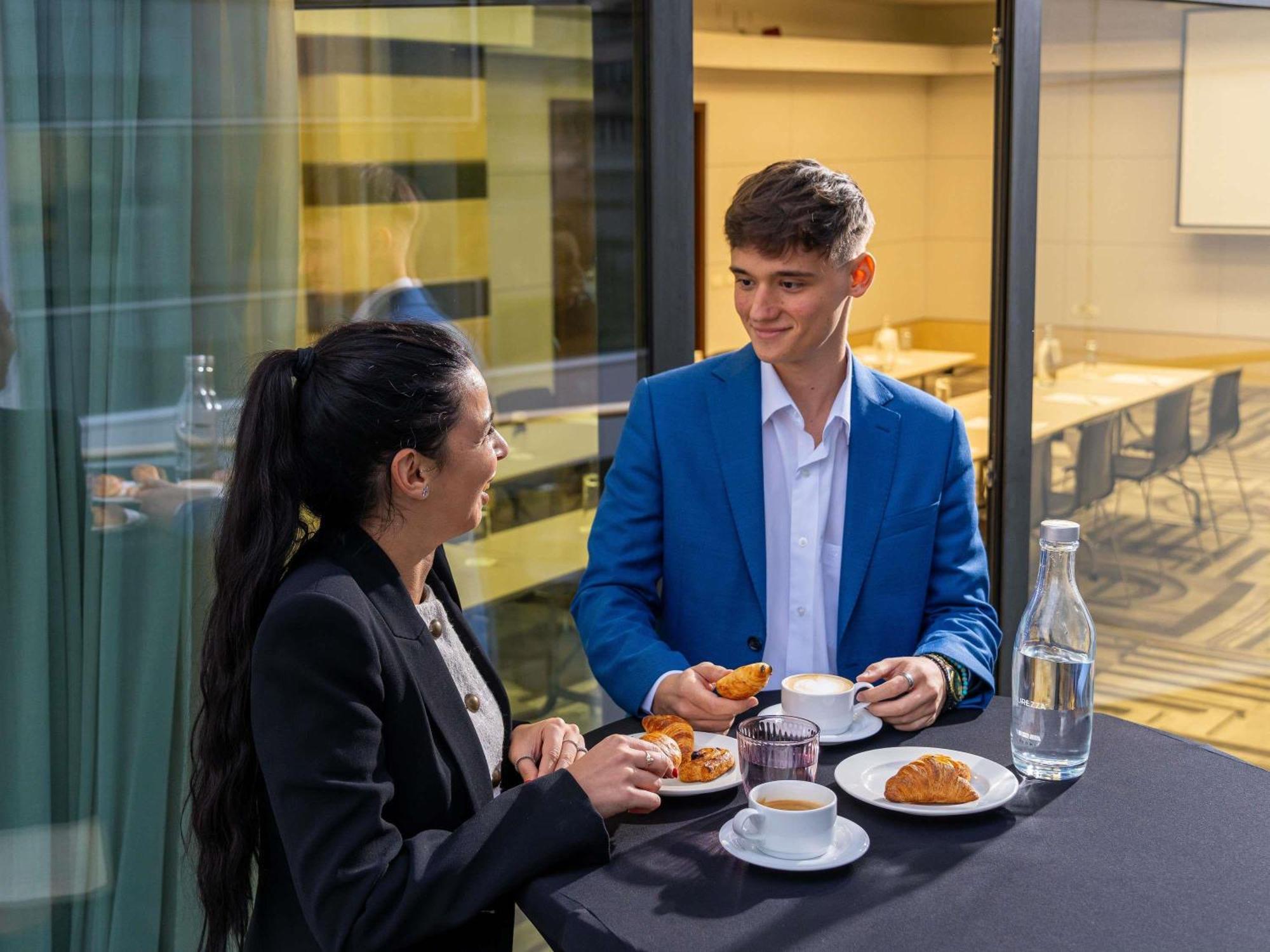 Mercure Bucharest Unirii Bagian luar foto